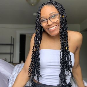 Meet your Posher, Basil